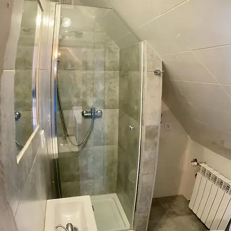 U Zurka 公寓 Maruszyna